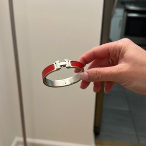 HERMES Clic H Bracelet: Narrow Enamel Bracelet in Red and Silver